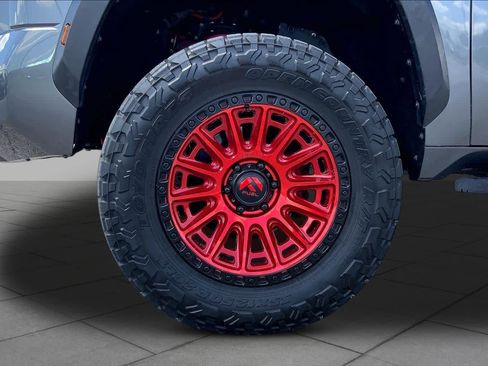 Used 2025 Toyota Tundra TRD Pro AWD/4WD image 11