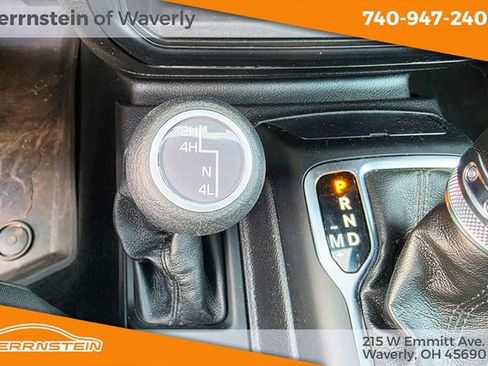 Used 2023 Jeep Gladiator Sport image 19