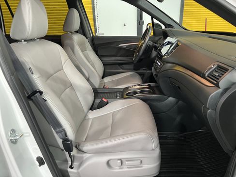 Used 2022 Honda Passport EX-L image 16