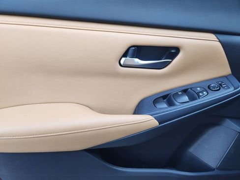 Certified 2023 Nissan Sentra SV w/ SV Premium Package image 22