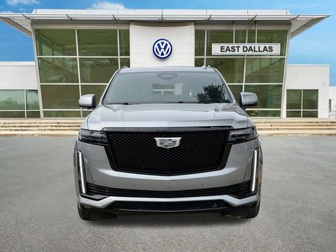 Used 2024 Cadillac Escalade Sport Platinum w/ LPO, ONYX Package AWD/4WD image 7