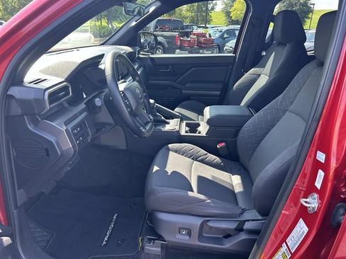 Used 2025 Toyota Tacoma SR5 RWD image 22