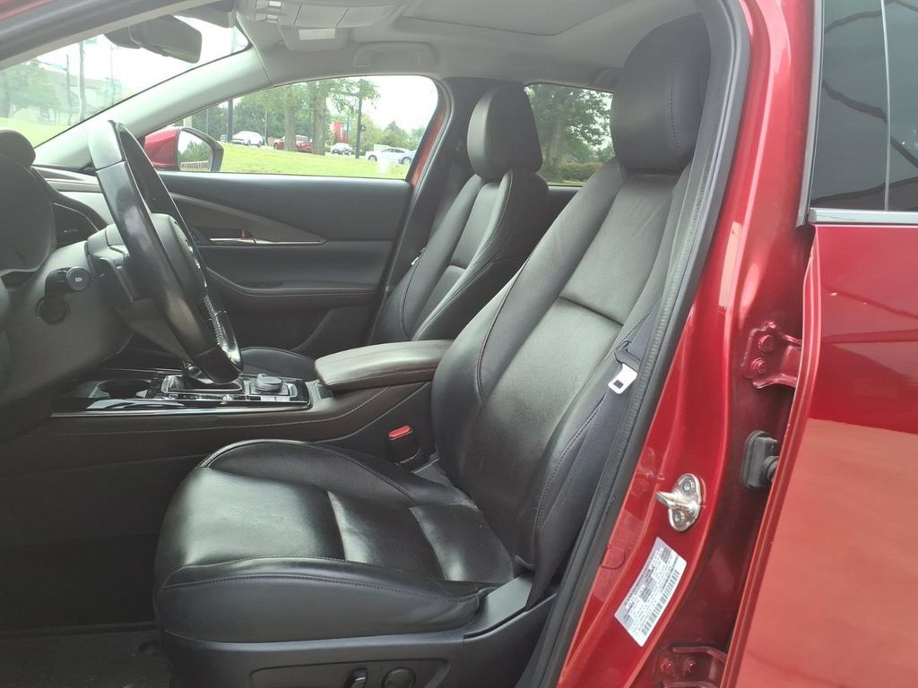 Used 2023 MAZDA CX-30 AWD 2.5 S w/ Premium Package image 12