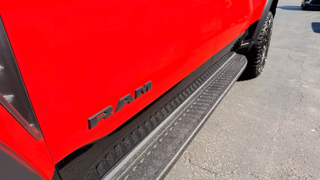 New 2027 RAM 1500 4x4 Crew Cab image 17