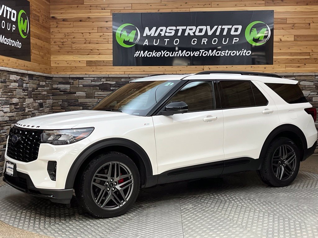 Used 2025 Ford Explorer ST-Line w/ Premium Package AWD/4WD image 6