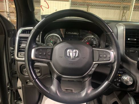 Used 2024 RAM 1500 Laramie AWD/4WD image 26