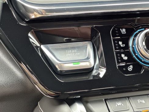 Used 2026 GMC Sierra 1500 Denali Ultimate AWD/4WD image 20
