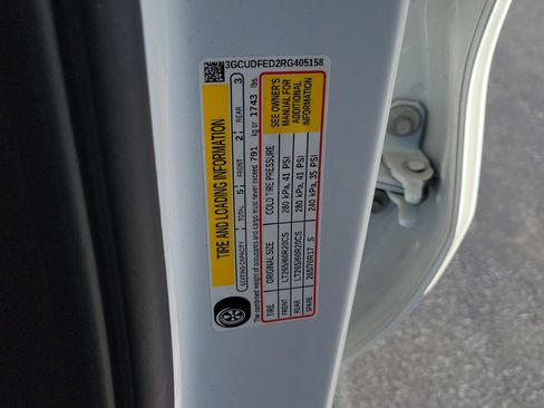 Used 2024 Chevrolet Silverado 1500 LT Trail Boss w/ LT Trail Boss Premium Package image 29