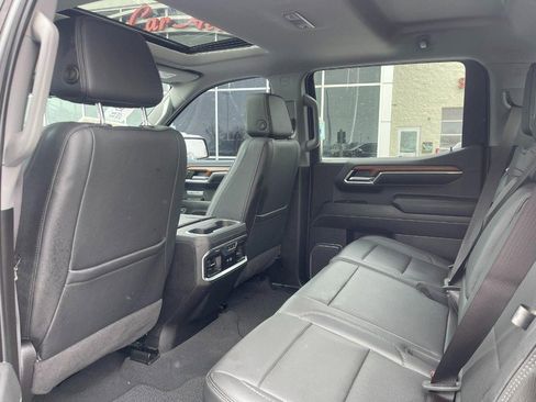 Used 2023 GMC Sierra 1500 Denali w/ Denali Reserve Package image 13