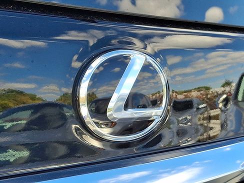 Used 2023 Lexus GX 460 Premium image 28