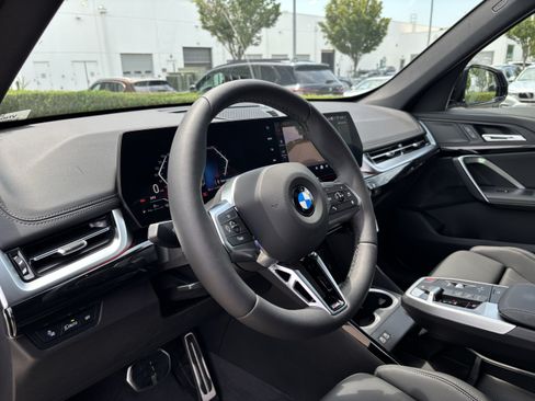 New 2027 BMW X1 xDrive28i AWD/4WD image 16