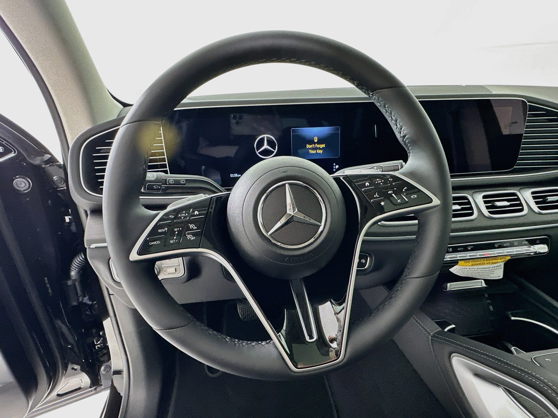 New 2026 Mercedes-Benz GLE 450 4MATIC image 12