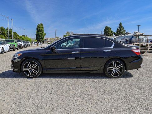 Used 2017 Honda Accord Sport Special Edition image 7
