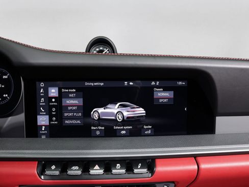 Used 2021 Porsche 911 Targa 4 image 33