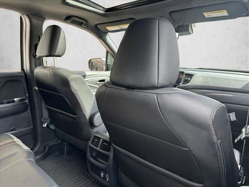 Used 2023 Honda Passport TrailSport image 28