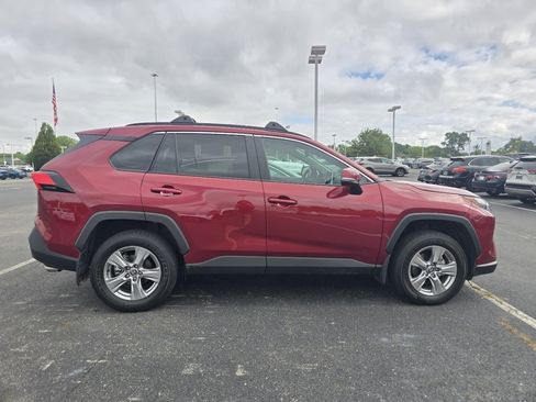 Used 2024 Toyota RAV4 XLE w/ Convenience Package AWD/4WD image 8