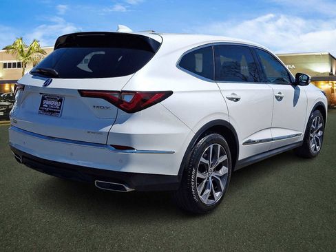 Used 2023 Acura MDX SH-AWD w/ Technology Package image 7