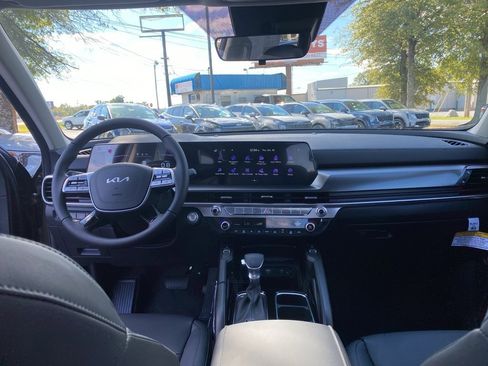 New 2025 Kia Telluride S image 27