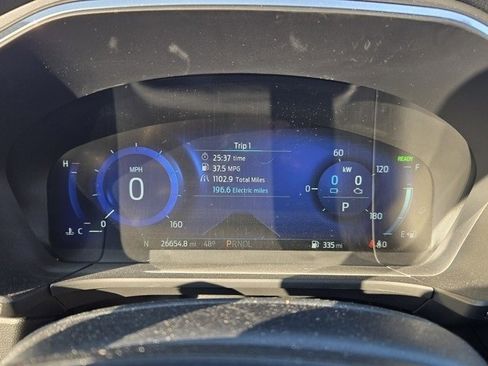 Used 2020 Ford Escape Titanium image 9