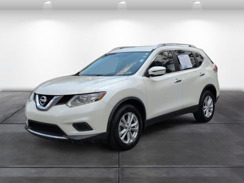 Used 2016 Nissan Rogue SV FWD image 6