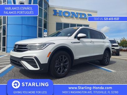 Used 2022 Volkswagen Tiguan SE w/ Panoramic Sunroof Package