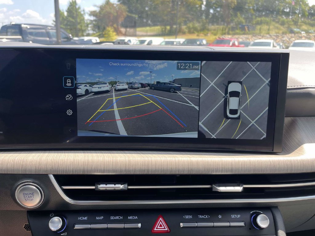 Certified 2025 Hyundai Sonata Limited FWD image 25