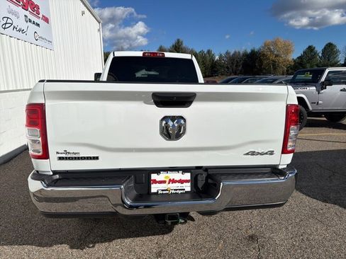 Used 2024 RAM 3500 Big Horn image 12