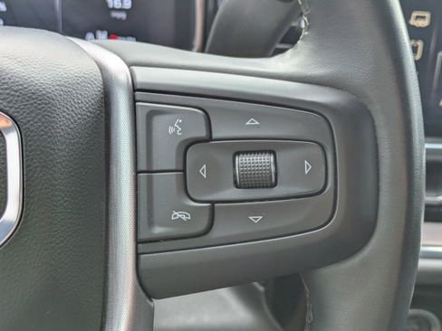 Used 2024 GMC Sierra 1500 SLT image 22