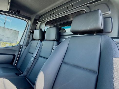 New 2026 Mercedes-Benz Sprinter 2500 image 20