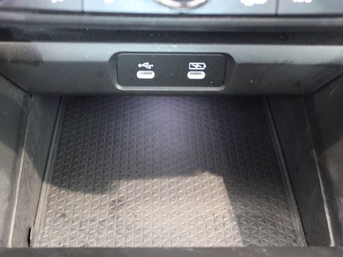 Used 2024 Honda Accord EX image 19