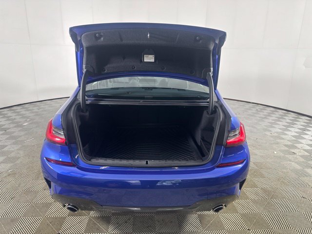 Used 2019 BMW 330i xDrive Sedan w/ M Sport Package AWD/4WD image 9