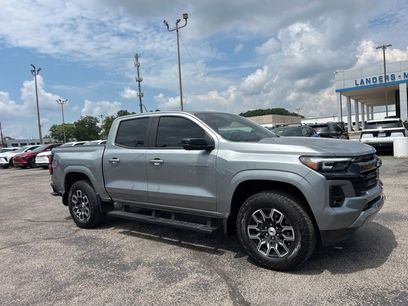 Used 2024 Chevrolet Colorado Z71 w/ Z71 Convenience Package 2