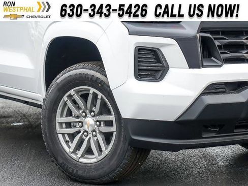 New 2025 Chevrolet Colorado LT image 3