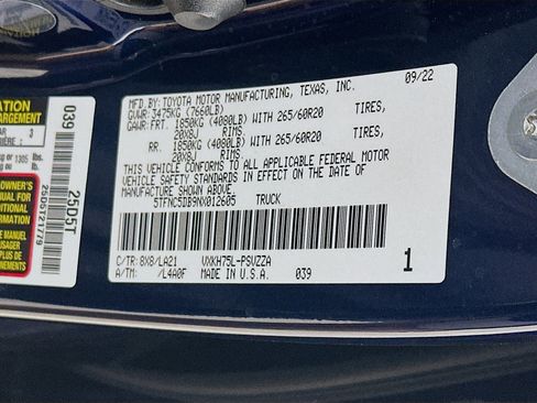 Used 2022 Toyota Tundra Platinum AWD/4WD image 12
