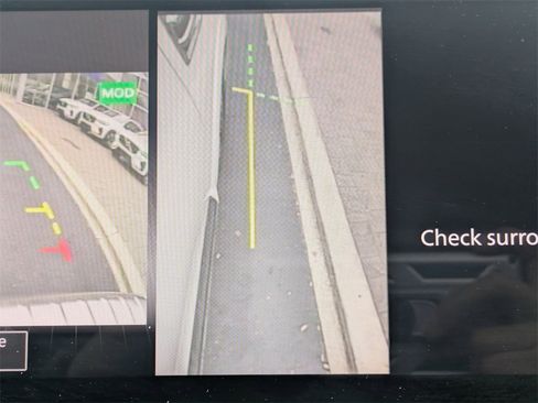 Used 2023 INFINITI QX80 Premium Select w/ Cargo Package image 30