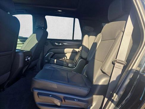 Used 2021 GMC Yukon Denali image 17