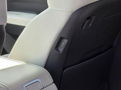 New 2026 Hyundai Santa Fe SE AWD/4WD image 18