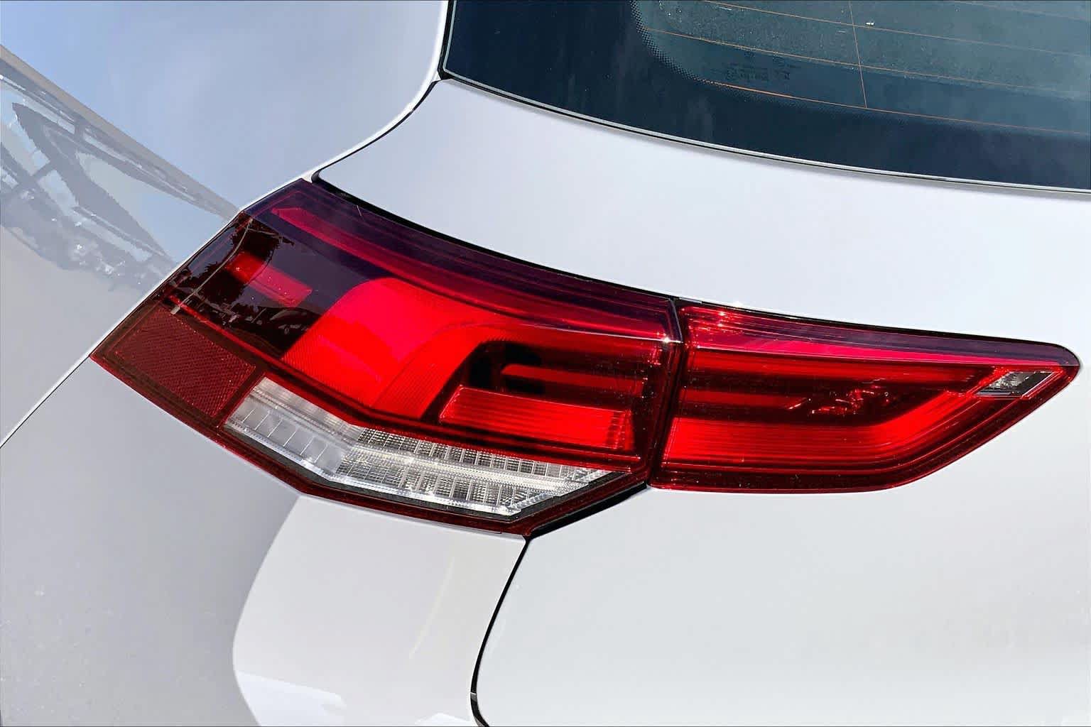 New 2026 Volkswagen GTI SE FWD image 14
