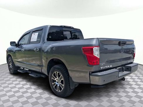 Used 2021 Nissan Titan SV w/ SV Convenience Package AWD/4WD image 6