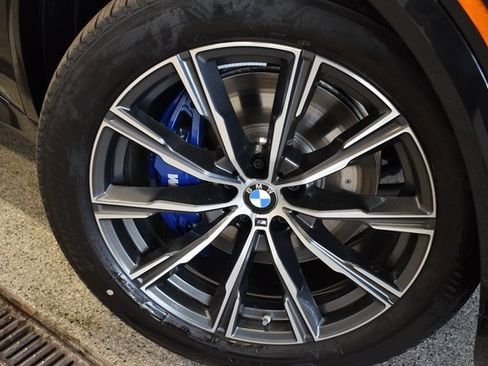 New 2026 BMW X5 xDrive40i w/ M Sport Package image 14