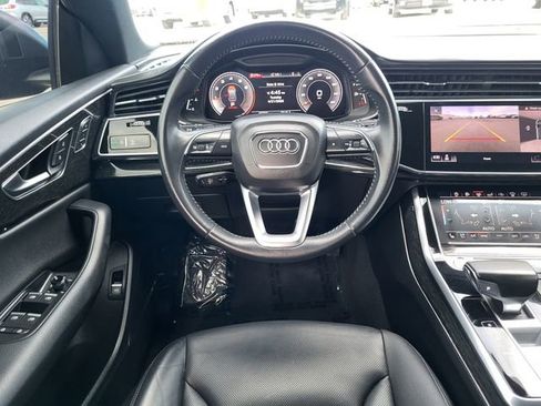 Used 2019 Audi Q8 Prestige AWD/4WD image 25