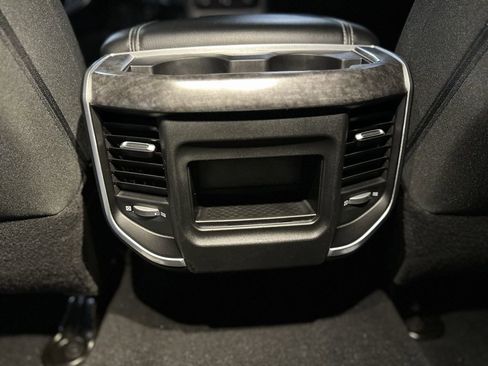 Used 2022 RAM 2500 Big Horn w/ Night Edition AWD/4WD image 35