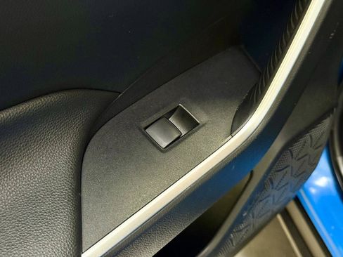 Used 2020 Toyota RAV4 LE w/ Carpet Mat Package FWD image 17