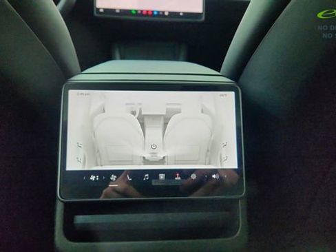 Used 2025 Tesla Model 3 RWD image 49