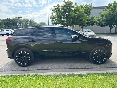 Used 2024 Chevrolet Blazer EV RS AWD/4WD image 4