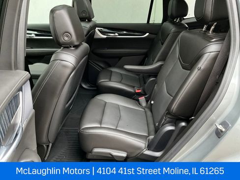 Certified 2023 Cadillac XT6 Premium Luxury AWD/4WD image 11