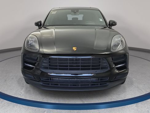 Used 2020 Porsche Macan AWD/4WD image 2