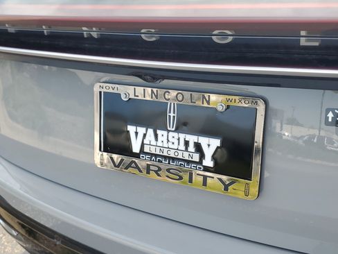 New 2026 Lincoln Nautilus Premier AWD/4WD image 32