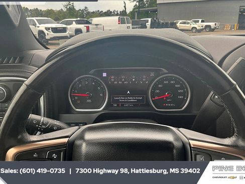 Used 2023 Chevrolet Silverado 3500 High Country AWD/4WD image 15