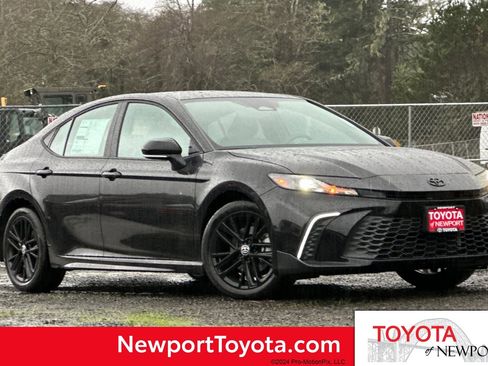 New 2026 Toyota Camry SE w/ Convenience Package image 1